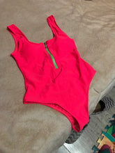 Load image into Gallery viewer, Ladies zipper sexy one-piece printed swimsuit women swimwear