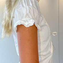 Load image into Gallery viewer, Lace-up Cropped Solid Color Cardigan Top