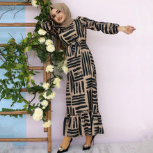 Load image into Gallery viewer, 2021 European fashion print dress elegant plain dress Muslim celebrity party women's dress (belt and headscarf not included).