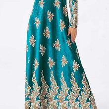 Load image into Gallery viewer, Abaya Kimono Dignified Plus Size Women&#39;s Comfortable Gold Velvet Bronzing Plant Print Muslim Long Skirt Habaya Dubai 2021