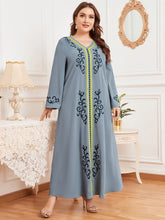 Load image into Gallery viewer, Abaya Morocco Oversized Size Women's Ethnic Long-sleeved Pleated Skirt Retro National Style  Skirt Muslim Long Woman Clothes