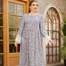 Load image into Gallery viewer, Plus Size Women's Round Neck Long-sleeved Fashion Printed Lace Front Swing Dress Muslim Woman Kimono Moroccan Woman Clothes