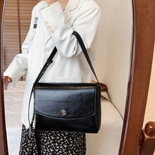 Load image into Gallery viewer, Solid Color Large Capacity Handbags For Women 2022 Female Shoulder Bag Retro Daily Kawaii Square Lady Elegant Handbags Hand Bag
