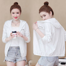 Load image into Gallery viewer, Summer New Solid-colored Sun Protection Loose Outer Wear Thin Coat