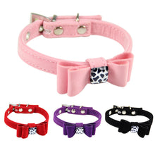 Load image into Gallery viewer, Dog collar made of flannelette with bow tie