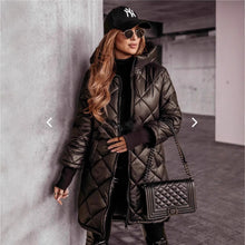 Load image into Gallery viewer, Women&#39;s Winter Hooded Cotton-padded Mid-length Cotton-padded Jacket