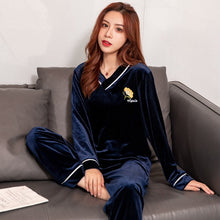 Load image into Gallery viewer, 2021 Autumn Winter Plus Size V-neck Gold Velvet Pajama Sets for Women Long Sleeve Sleepwear Pyjama Homewear Pijama Mujer Clothes