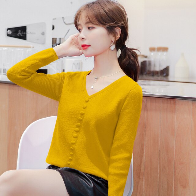 2021 Autumn and Winter New V-neck Sweater Pullover Solid Color Bottoming Shirt Knit Sweater Top Temperament Lady