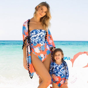 2021 New Matching Swimwear One-piece Parent-child Swimsuit Family Bathing suit Mother Kids Bikini Traje de baño de las señoras