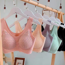 Load image into Gallery viewer, 2021 New Plus Size Bras For Women Large Chest Oversized Zero Sense Sexy Underwear Sports Vest Wireless Seamless One Piece 4XL