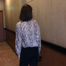 Load image into Gallery viewer, 2021 New Snakeskin bronzing chiffon print shirt women spring and summer foreign style fashion loose design niche shirt