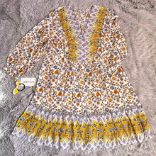 Load image into Gallery viewer, 2021 Spring New Oversize Floral Print Dress Women Butterfly Sleeve V Neck Short Dress For Women Fashion Loose Summer Dress