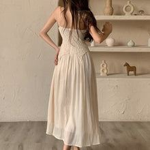 Load image into Gallery viewer, 2021 Summer Fashion New Solid Color Sexy Dress Women&#39;s White Sling Halter Lace Stitching Shrink Waist Slim Vintage Robe Vestidos