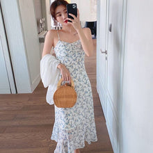 Load image into Gallery viewer, 2021 Summer Women&#39;s New Tight-Fitting Floral Suspender Skirt Off-The-Shoulder Dress Mid-Length Skirt Super Fairy Beach Outing