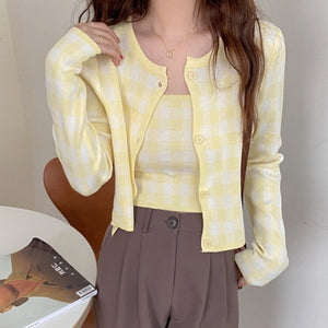 2021 Summer Women's Plaid Knitted Women's Sweet Single-Breasted Cardigan Top and Sexy Vest Ladies Two Piece Set