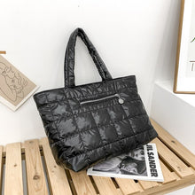 Load image into Gallery viewer, 2021 Winter Fashion Woman Big Handbag Space Pad Cotton High Capacity Totes Soft Female Shopper Quilted Nylon Shoulder Bags