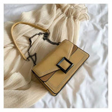 Load image into Gallery viewer, 2021 new Korean version of all-match messenger bag small fragrance chain shoulder bag