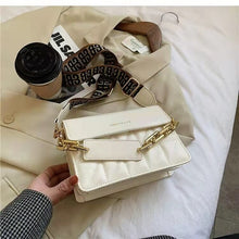 Load image into Gallery viewer, 2021 new fashion chain hand-held wide shoulder strap rhombus single shoulder messenger bag