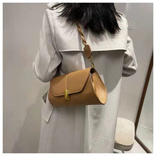 Load image into Gallery viewer, 2021 new retro messenger texture fashion one-shoulder small square bag