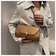 Load image into Gallery viewer, 2021 new retro messenger texture fashion one-shoulder small square bag