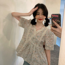 Load image into Gallery viewer, 2021 summer new French lace cardigan retro design sense niche trend fashion temperament blouse women