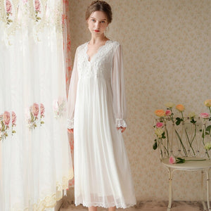 2022 Autumn New Night Dress Women Palace Style Mesh Lace Sleepwear Sexy V-neck Nightgown French Long Sleeve Female Home Dresses