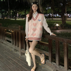 2022 Loose Heart Sweet Knitted Vests Women Simple V-neck Preppy Style Waistcoats Femme New Japan Style Kawaii Clothes Spring