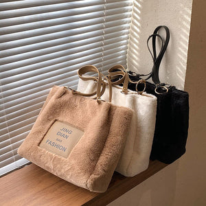 2022 Luxury Letter Designer Women Faux Fur Plush Ladies Large Good Quality Shoulder Bags with Short Handle Bag Clutch Totes