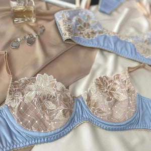 3 Pieces Set Women Sexy Lingerie Set Garter Belts Floral Embroidery Underwire Bras Sex Panties Temptation Erotic Underwear Set
