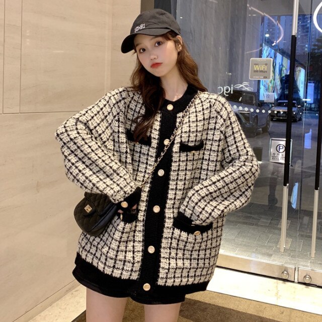 Autumn 2021 New Sweater Coat Retro Shirt Check Long Sleeve Single Breasted Plaid Loose Knit Cardigan Tide Ladies