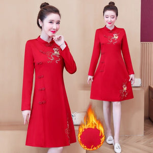 Autumn Winter Plus Velvet Thicken Improved Cheongsam Women Long Sleeve Stand Collar Vintage Embroidery Chinese Style Dress