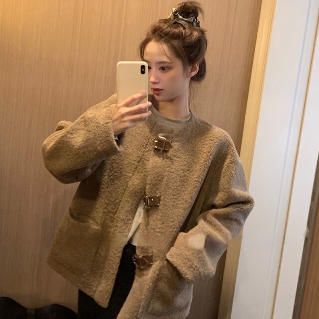 Autumn Winter Warm Fur Coat Women Solid Casual Loose Kawaii Overcoat Female Korean Fashion Pocket Short Outwear Jacket 2021 New