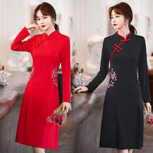 Load image into Gallery viewer, Autumn Women Floral Embroidery Improved Cheongsam Long Sleeve Stand Collar Buckle Chinese Style Slim Knee Length Dress Female