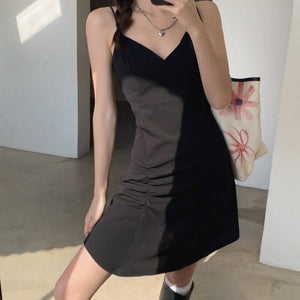 Black Vintage Sexy Strap Dresses Women French Hepburn Designer V-neck Dress Female Y2k Slim Casual Party Mini Dress 2021 Summer