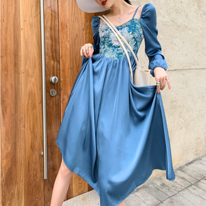 Blue Vintage Print Floral Dress Women 2021 Summer Design Korean Puff Sleeve Sweet Midi Dress Holiday Princess Casual Sundress
