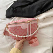 Load image into Gallery viewer, Bolsa de cintura de design de corrente pérola carta bolsa de lona fanny pacote de cintura para as mulheres 2021 ombro crossbody