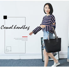 Load image into Gallery viewer, Bolsa de mão feminina designer famoso, bolsa de ombro com tecido oxford impermeável