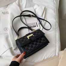 Load image into Gallery viewer, Bolsa feminina luxuosa de ombro, bolsa carteiro com aba e couro pu de alta qualidade para viagem