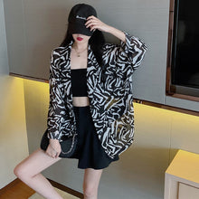 Load image into Gallery viewer, Chiffon suit collar jacket female summer thin zebra pattern loose sunscreen top tide top blouse