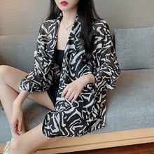 Load image into Gallery viewer, Chiffon suit collar jacket female summer thin zebra pattern loose sunscreen top tide top blouse
