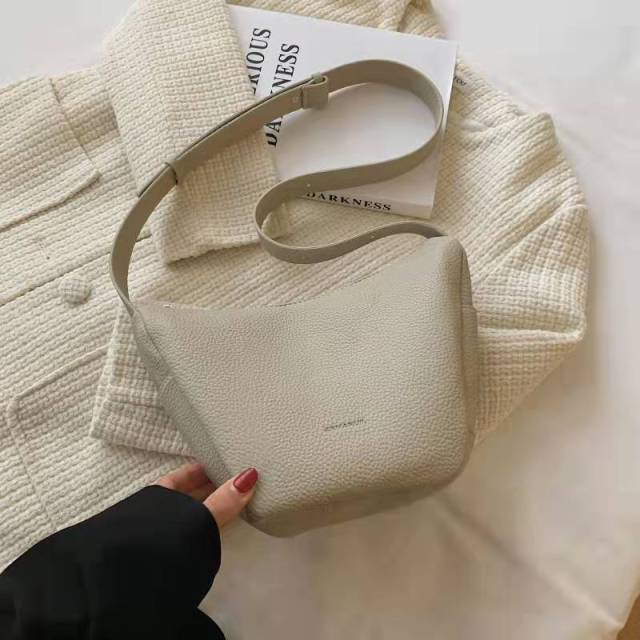 Cor sólida couro pequena balde crossbody sacos para as mulheres retro designer sacos de ombro 2022 inverno bolsas viagem luxo fe