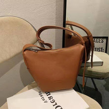 Load image into Gallery viewer, Cor sólida couro pequena balde crossbody sacos para as mulheres retro designer sacos de ombro 2022 inverno bolsas viagem luxo fe