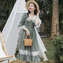 Load image into Gallery viewer, Cottage Style Green Prairie Dress Vintage Mori Girl Peter Pan Collar Petal Sleeve Lace Loose Casual Dresses Retro Lady Vestido