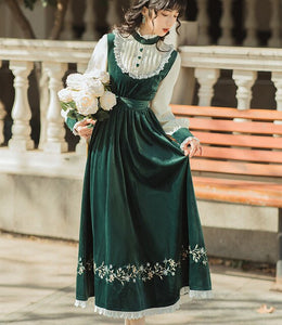 Cottagecore Prairie Chic Dress French Style Green Velvet Lantern Sleeve Heart-Shaped Bottom Embroidery Vintage Gatsby Dresses