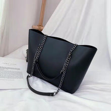 Load image into Gallery viewer, Designer de couro do plutônio sacos de ombro para as mulheres 2021 corrente alta capacidade bolsas viagem luxo mão saco feminino