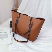 Load image into Gallery viewer, Designer de couro do plutônio sacos de ombro para as mulheres 2021 corrente alta capacidade bolsas viagem luxo mão saco feminino