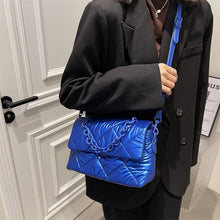 Load image into Gallery viewer, Designer de luxo bolsa de ombro feminina qualidade náilon crossbody sacos inverno bolsas e bolsas femininas moda embreagem