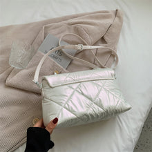 Load image into Gallery viewer, Designer de luxo bolsa de ombro feminina qualidade náilon crossbody sacos inverno bolsas e bolsas femininas moda embreagem