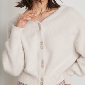 Fall Winter New Casual Jumpers Japanese Temperament Sweet Solid Soft Knitted Cardigan V-neck Lantern Sleeve Button-up Sweater