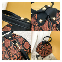 Load image into Gallery viewer, Fashion Women&#39;s Trend Large Capacity Leather Wristlets Bag Female Snack Print Bag High Street Quality Ladies Purses